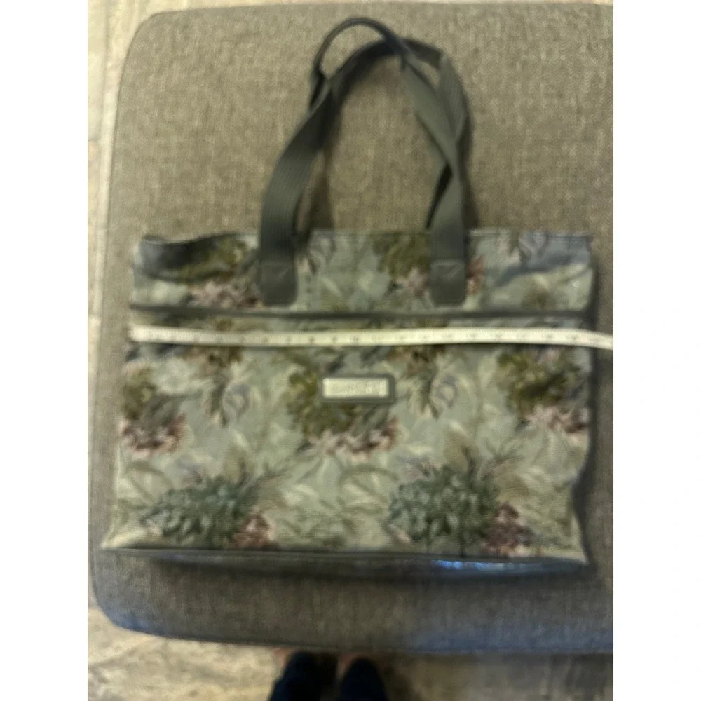 Diane Von Furstenberg  Vintage Floral Tapestry Tote Bag  Purse EUC‎ Designer
